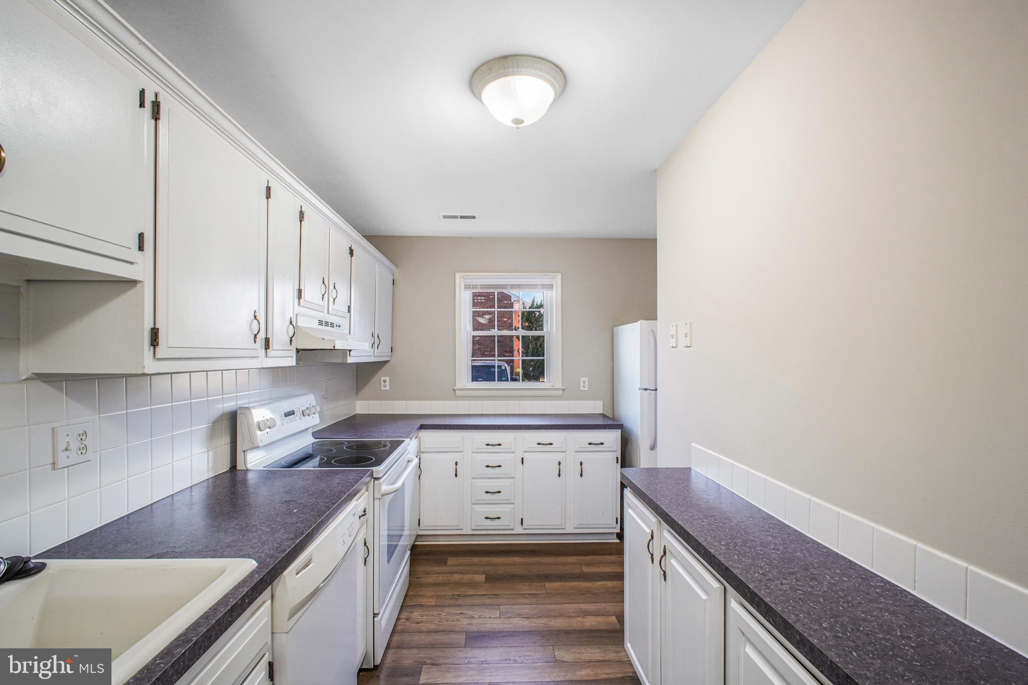 CEDAR LANE TERRACE - Residential