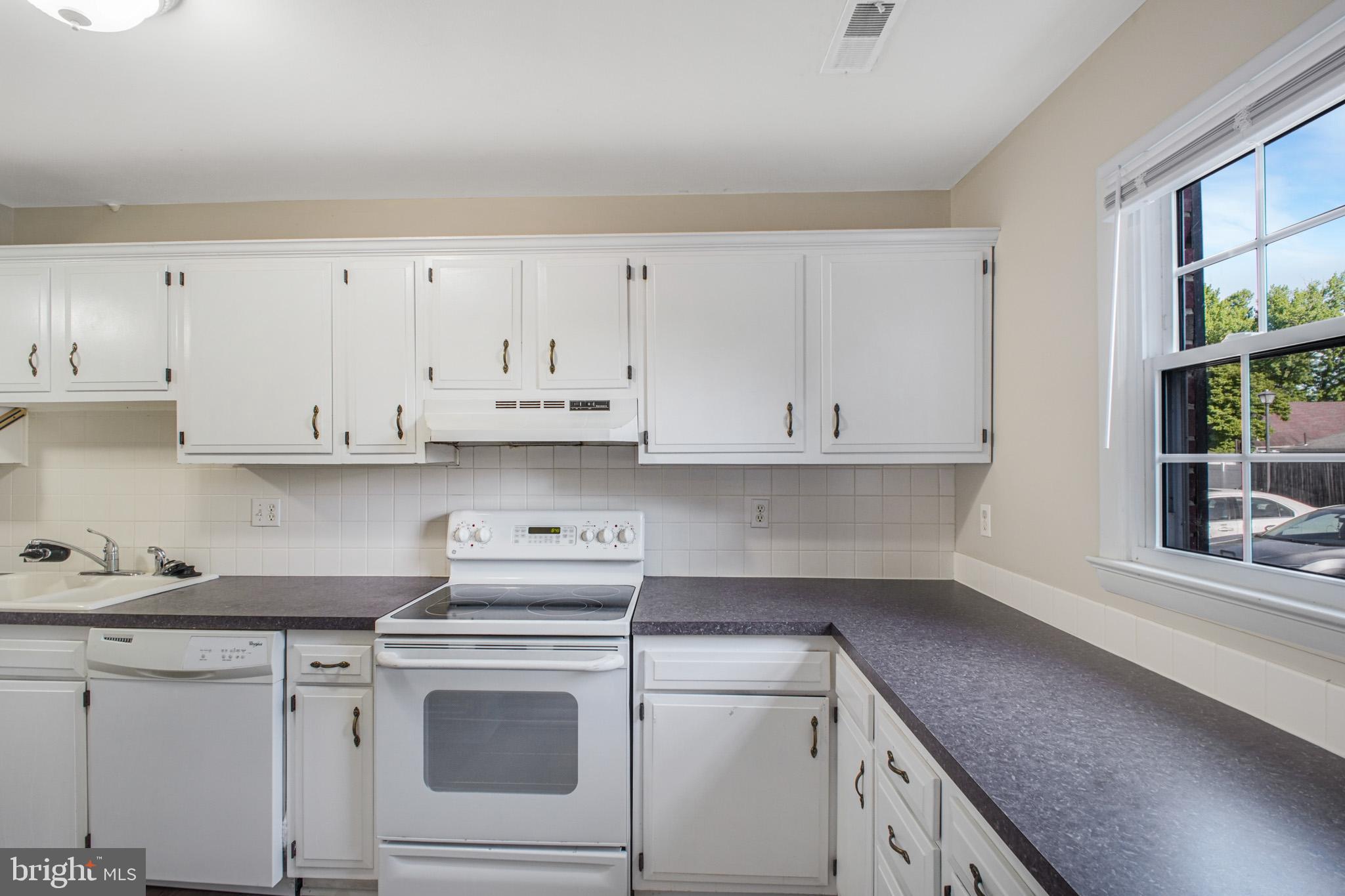 CEDAR LANE TERRACE - Residential