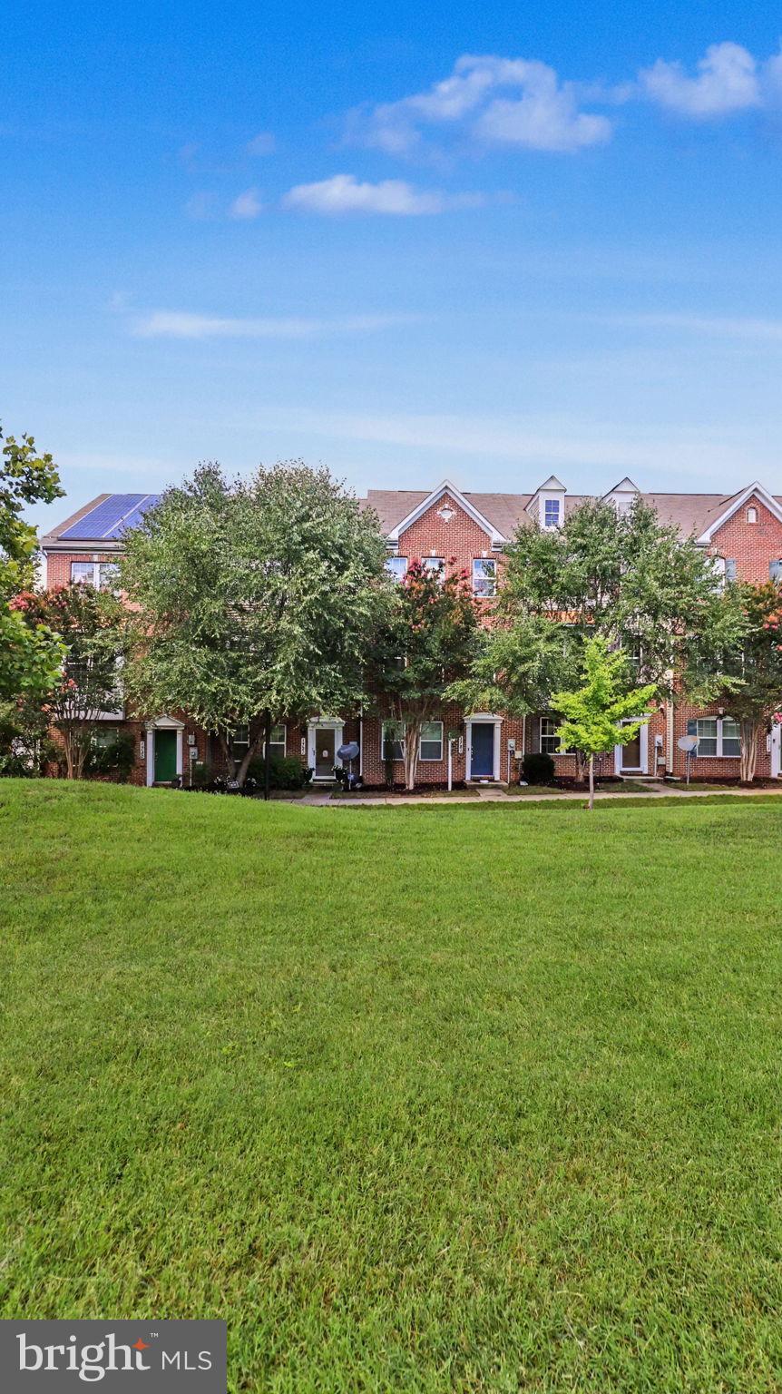 1721 FERNWOOD DRIVE