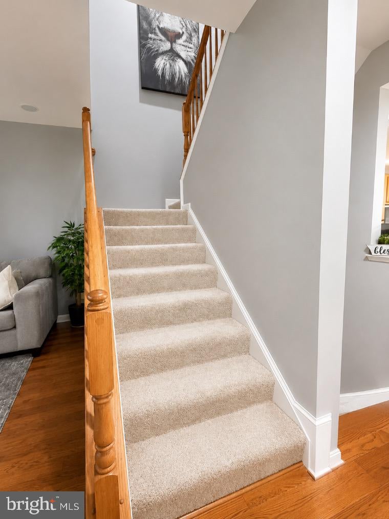 1721 FERNWOOD DRIVE