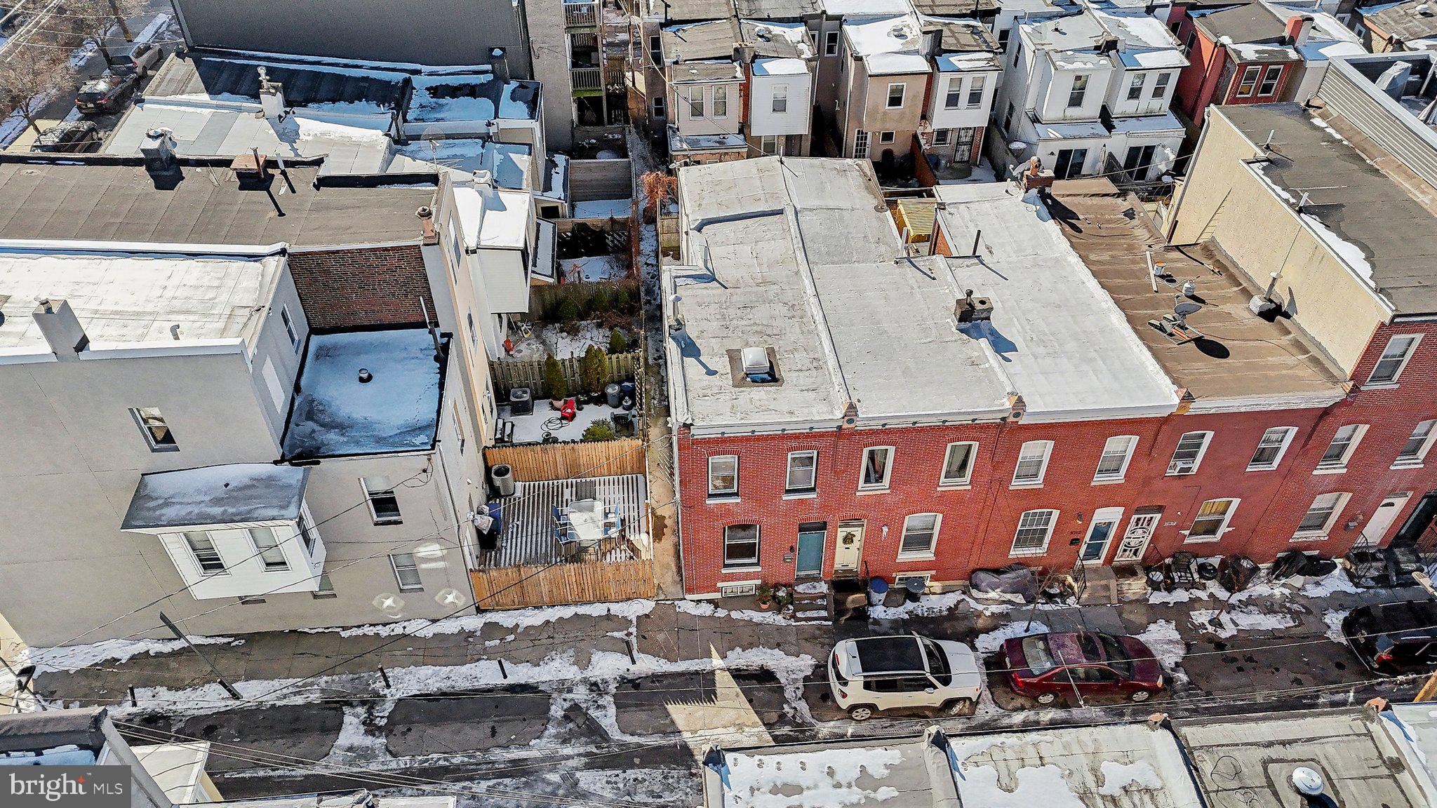 FAIRMOUNT - Residential Lease