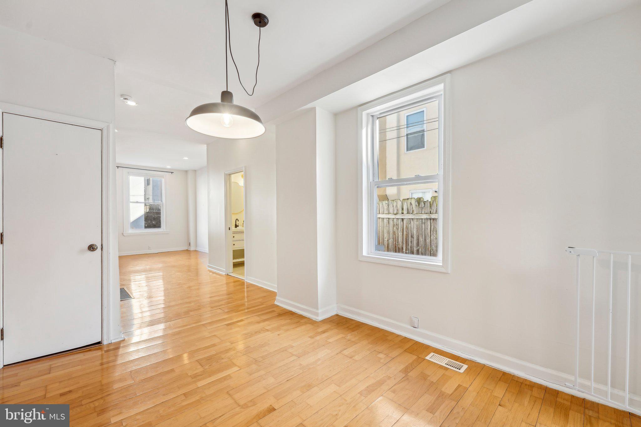 FAIRMOUNT - Residential Lease