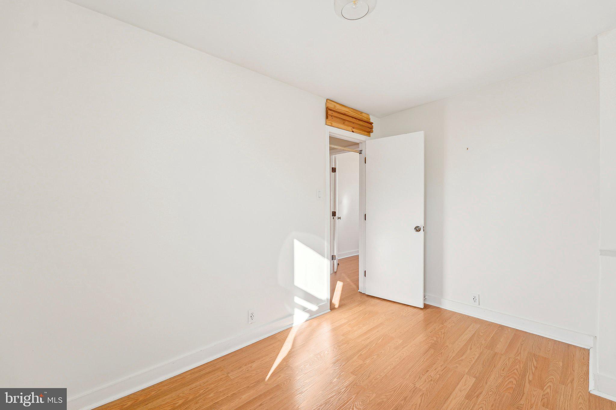 FAIRMOUNT - Residential Lease