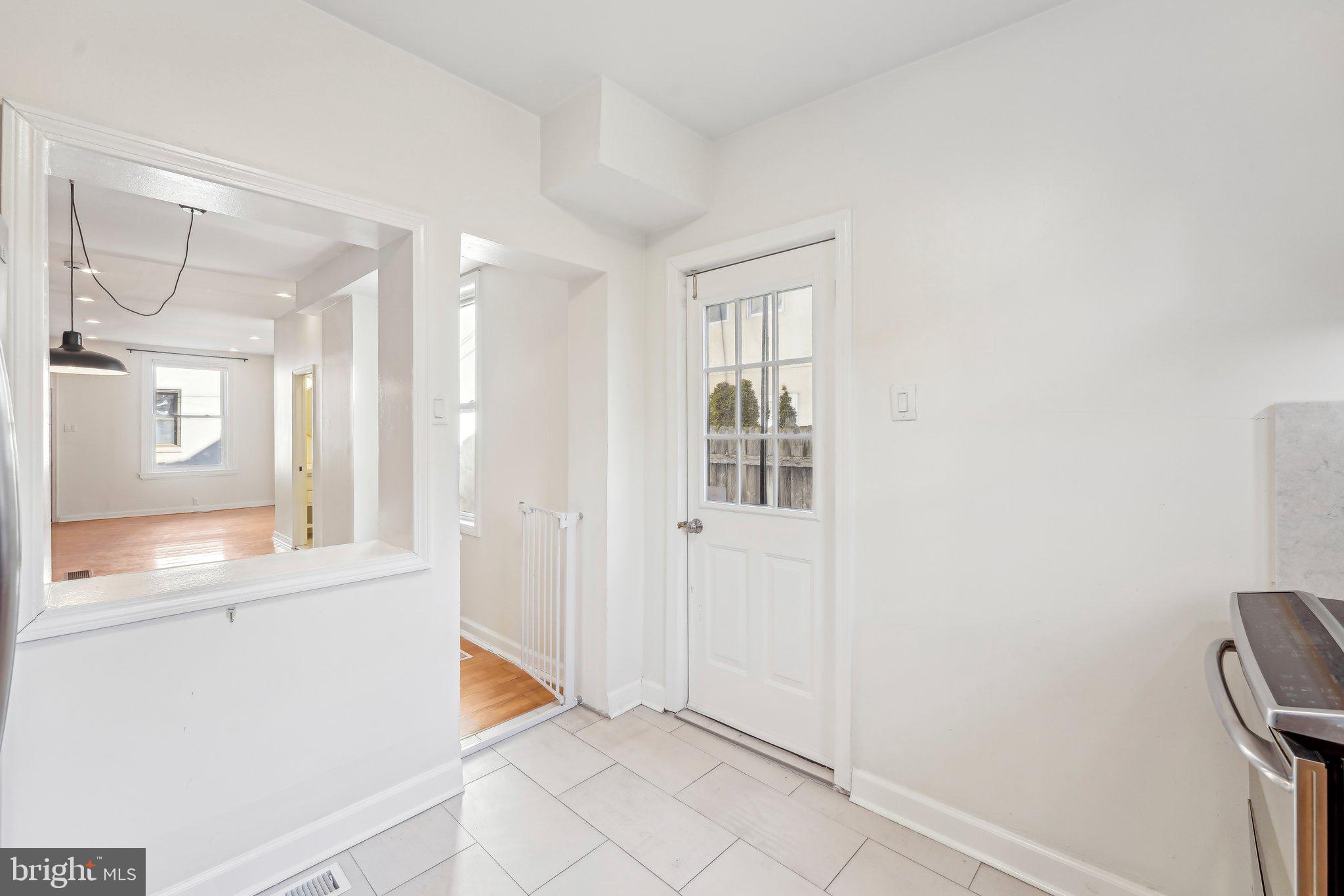 FAIRMOUNT - Residential Lease