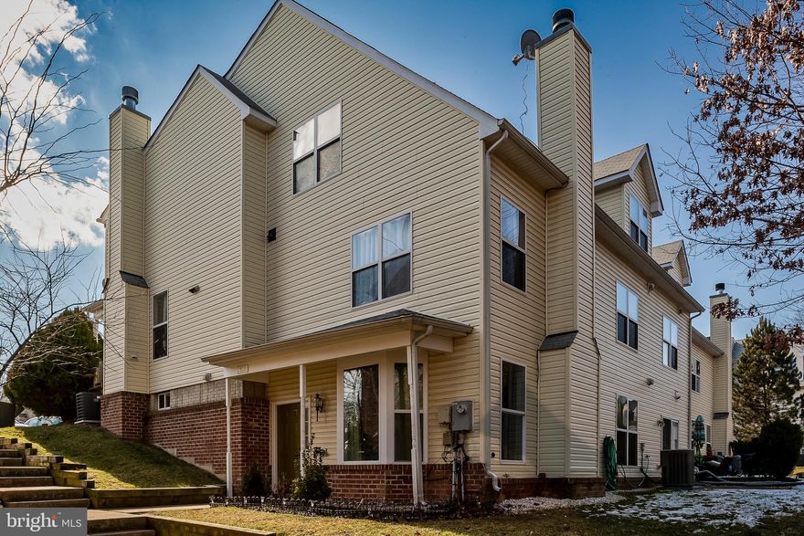 Gorgeous 2 level, 3BR, 2-1/2BA end unit condominium offered by the original owner in The Oaks at 65th Condominium II. Kitchen/family room combo, large dining/living room combo with wood burning fireplace. Newer HVAC furnace and compressor (2018) and water heater (2019). Outside patio for intimate entertaining. Large master bedroom with multiple closets and private bathroom, upper level laundry. This one won't last long!