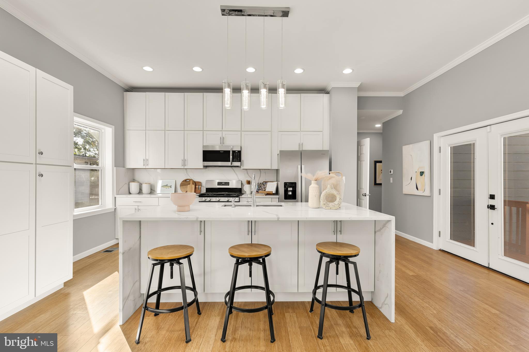 3013 CHANNING STREET NE