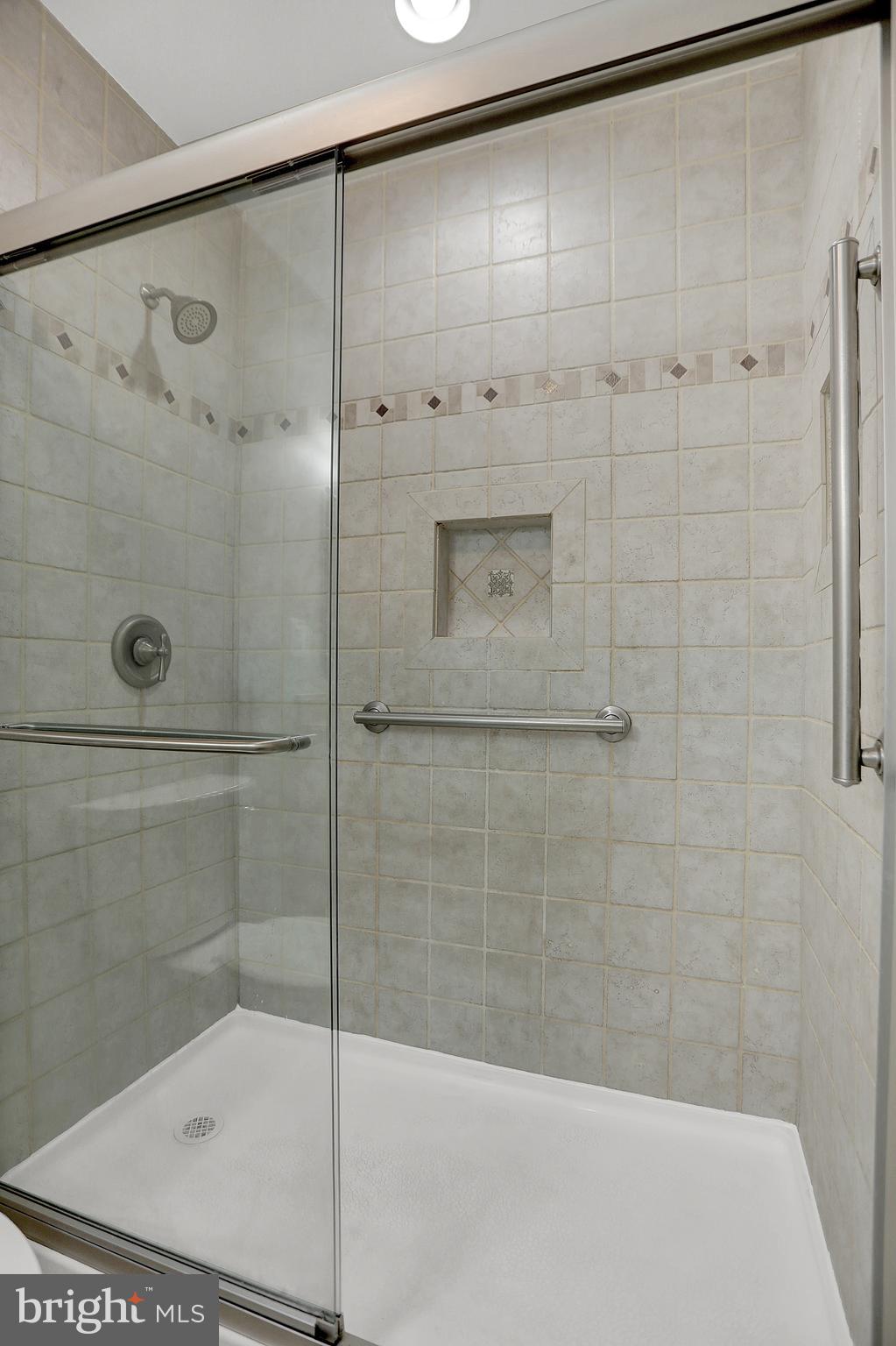 MONTGOMERY RUN - Residential