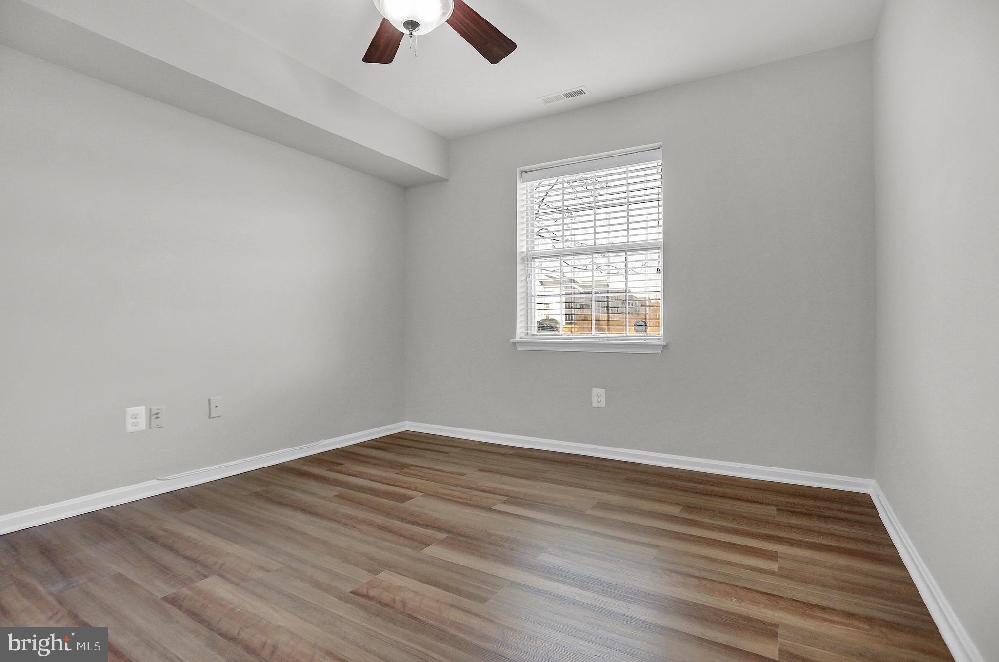 MONTGOMERY RUN - Residential