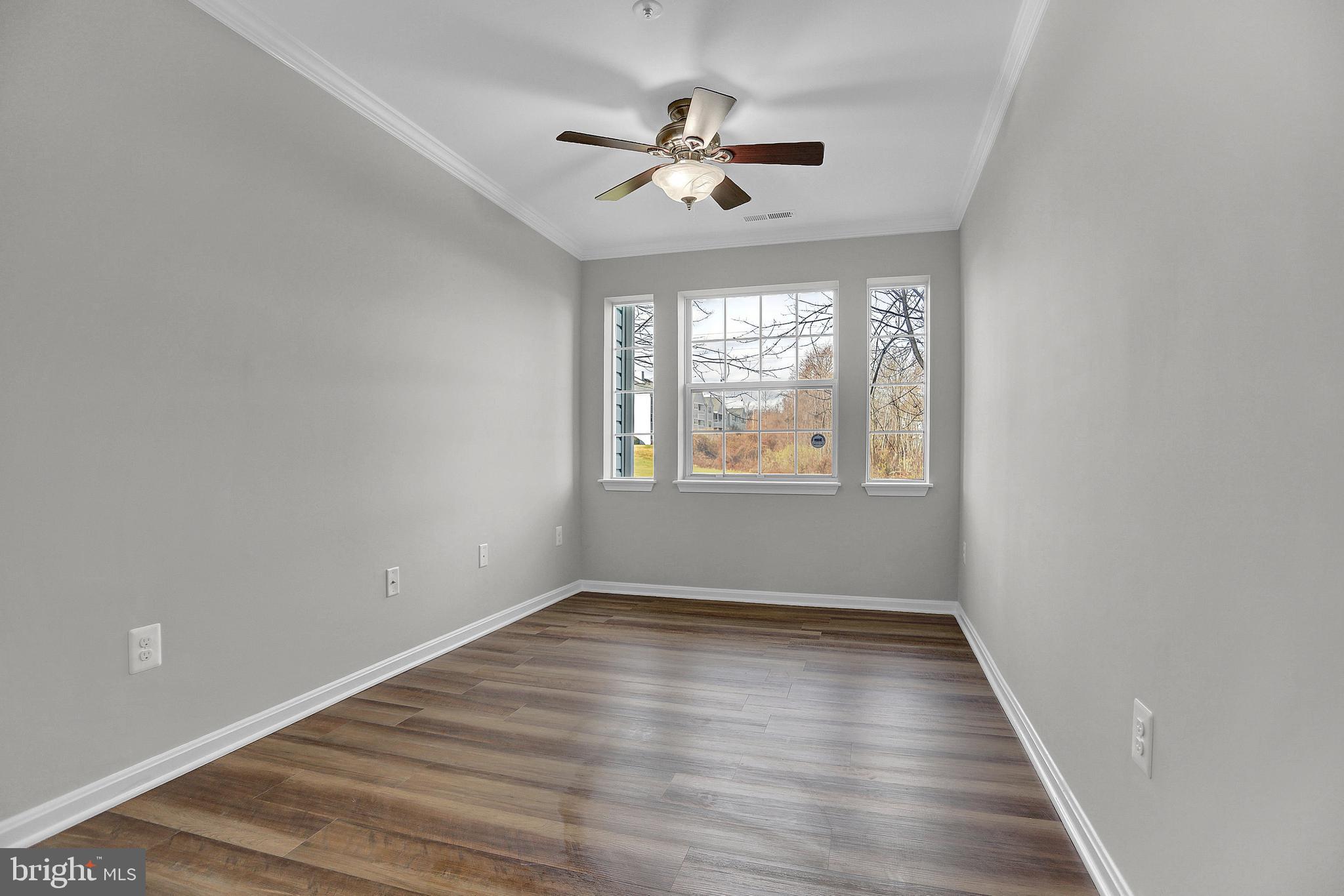 MONTGOMERY RUN - Residential