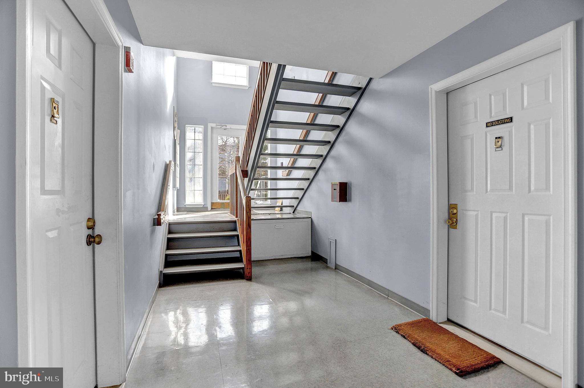 MONTGOMERY RUN - Residential