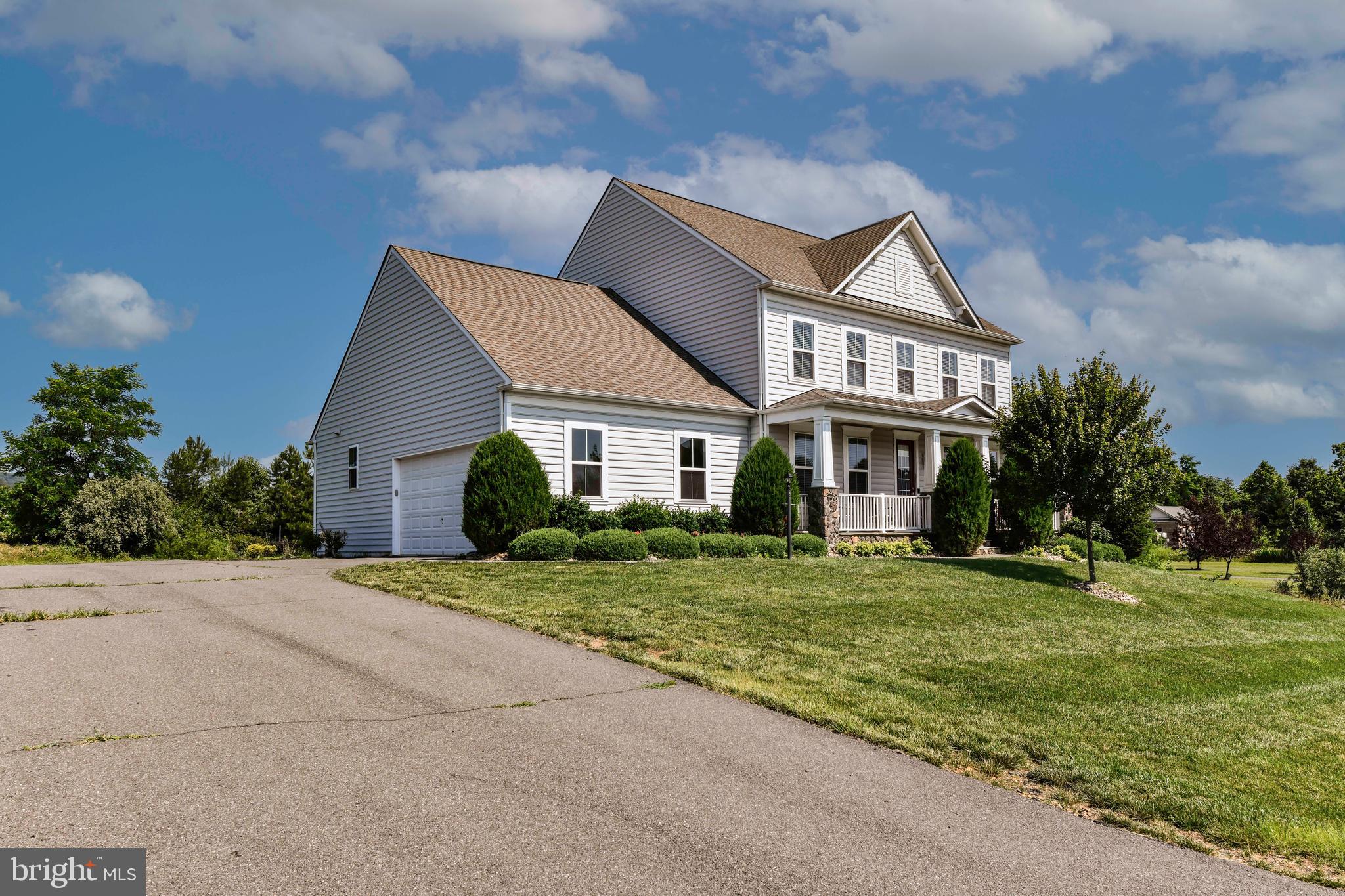 HISTORIC SELMA ESTATES - Residential Lease