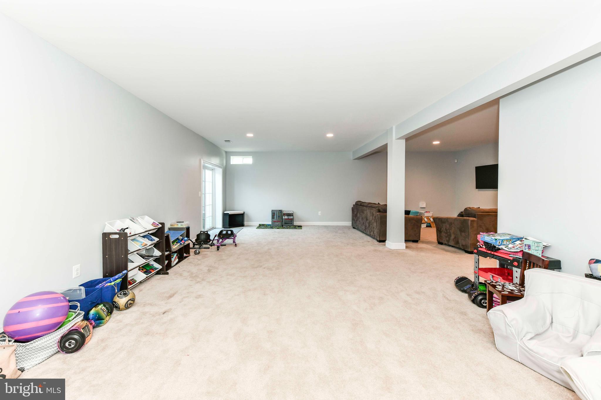 HISTORIC SELMA ESTATES - Residential Lease