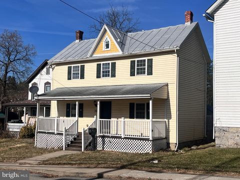 104 W HIGH STREET W HANCOCK MD 21750