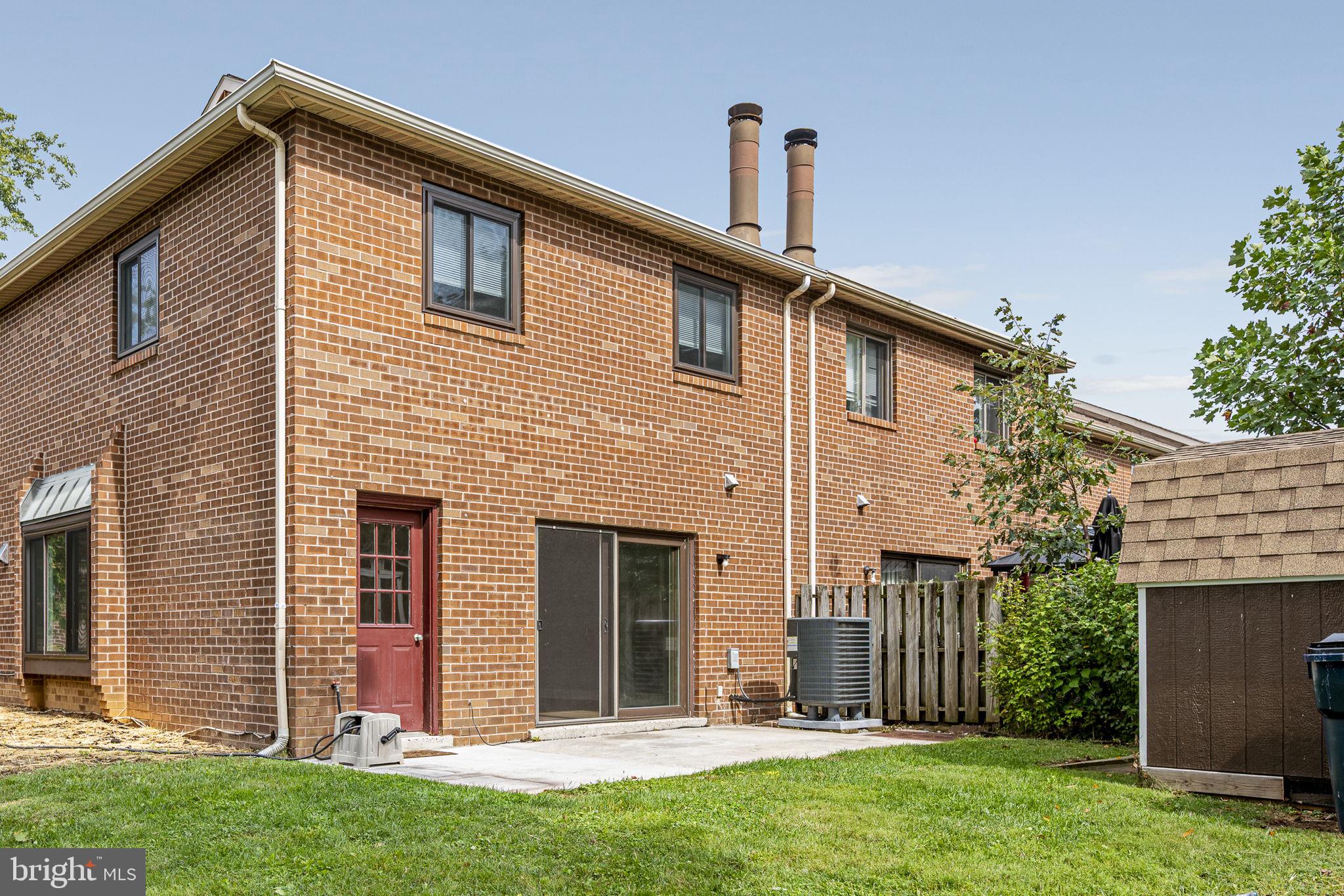 RHONDDA - Residential Lease