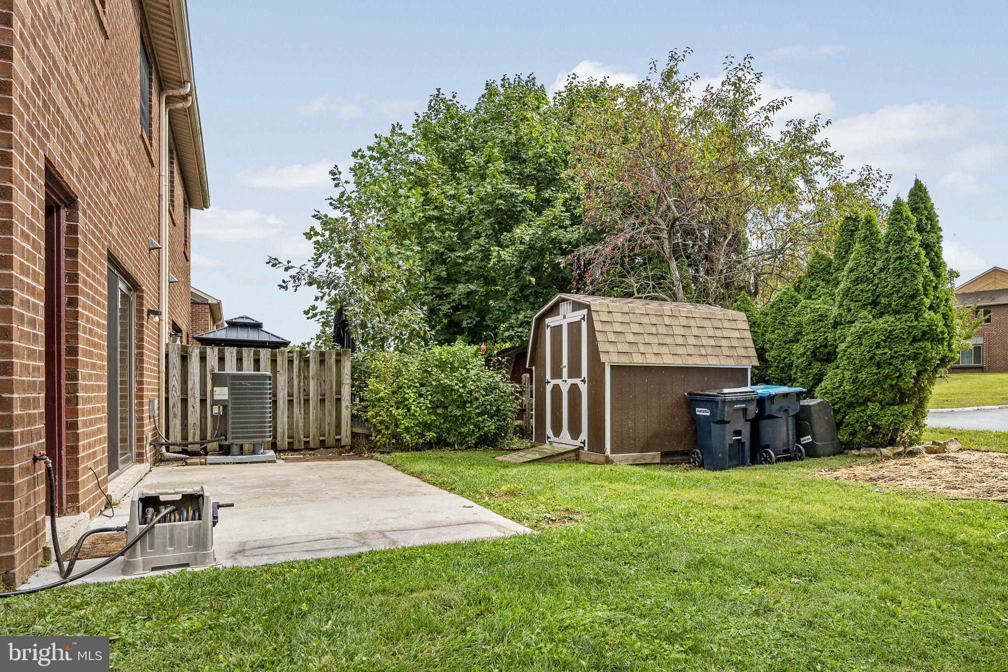 RHONDDA - Residential Lease