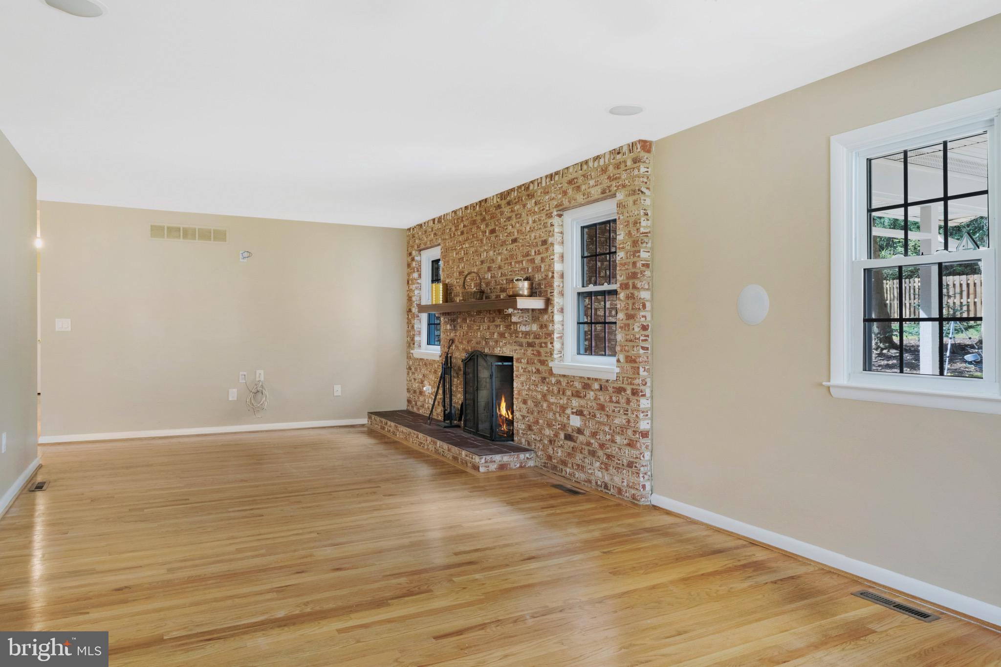 HARDESTY ESTATES - Residential Lease