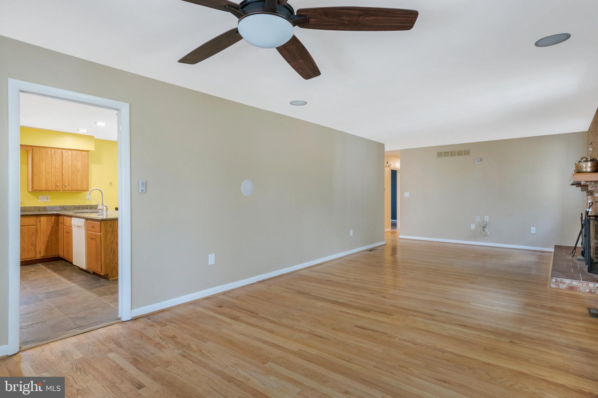 HARDESTY ESTATES - Residential Lease