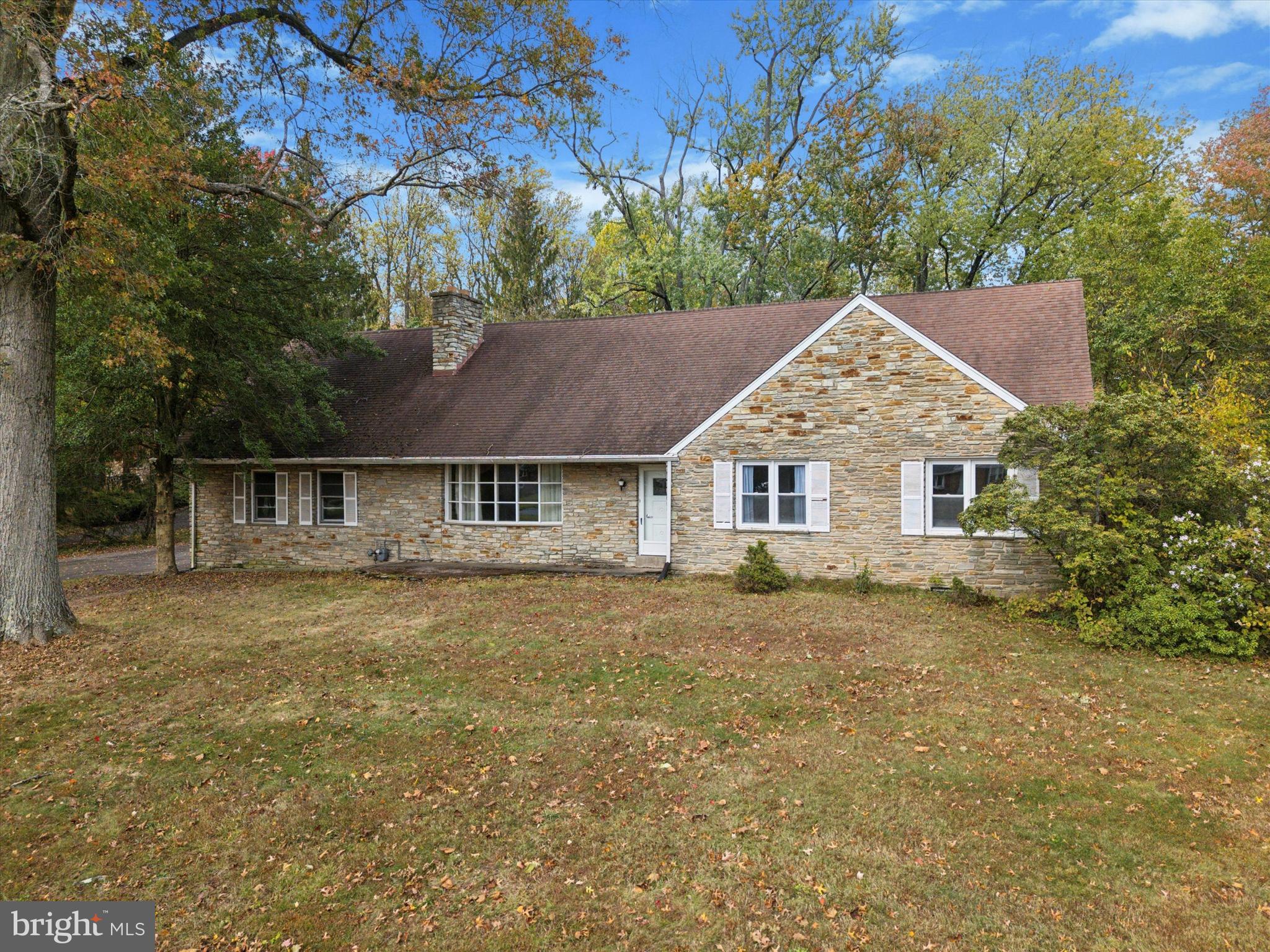 MAPLE GLEN - Residential