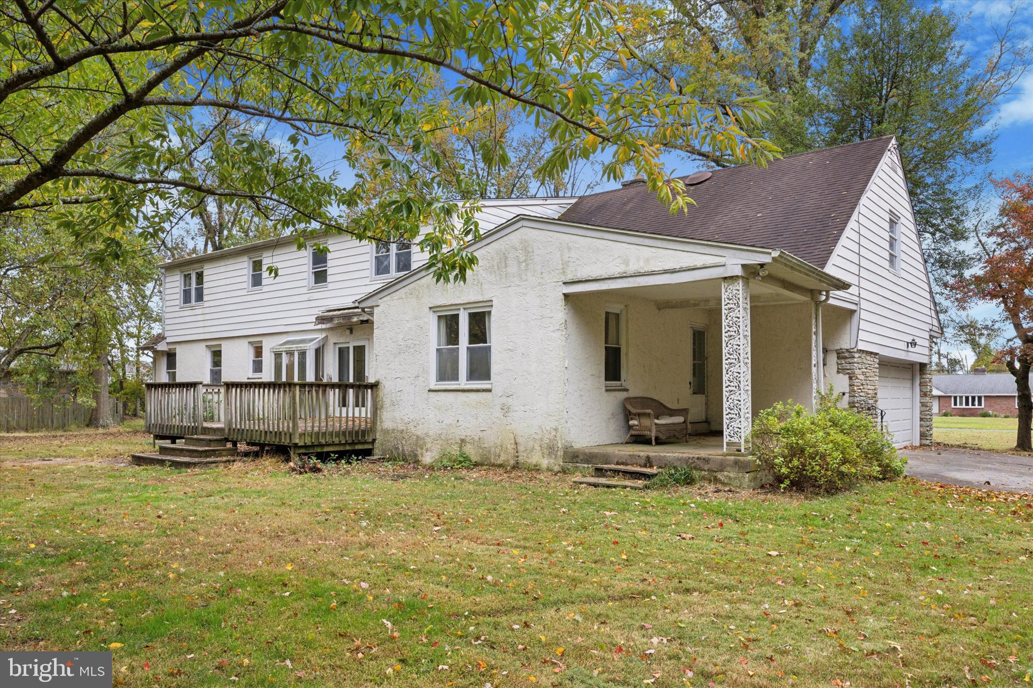 MAPLE GLEN - Residential