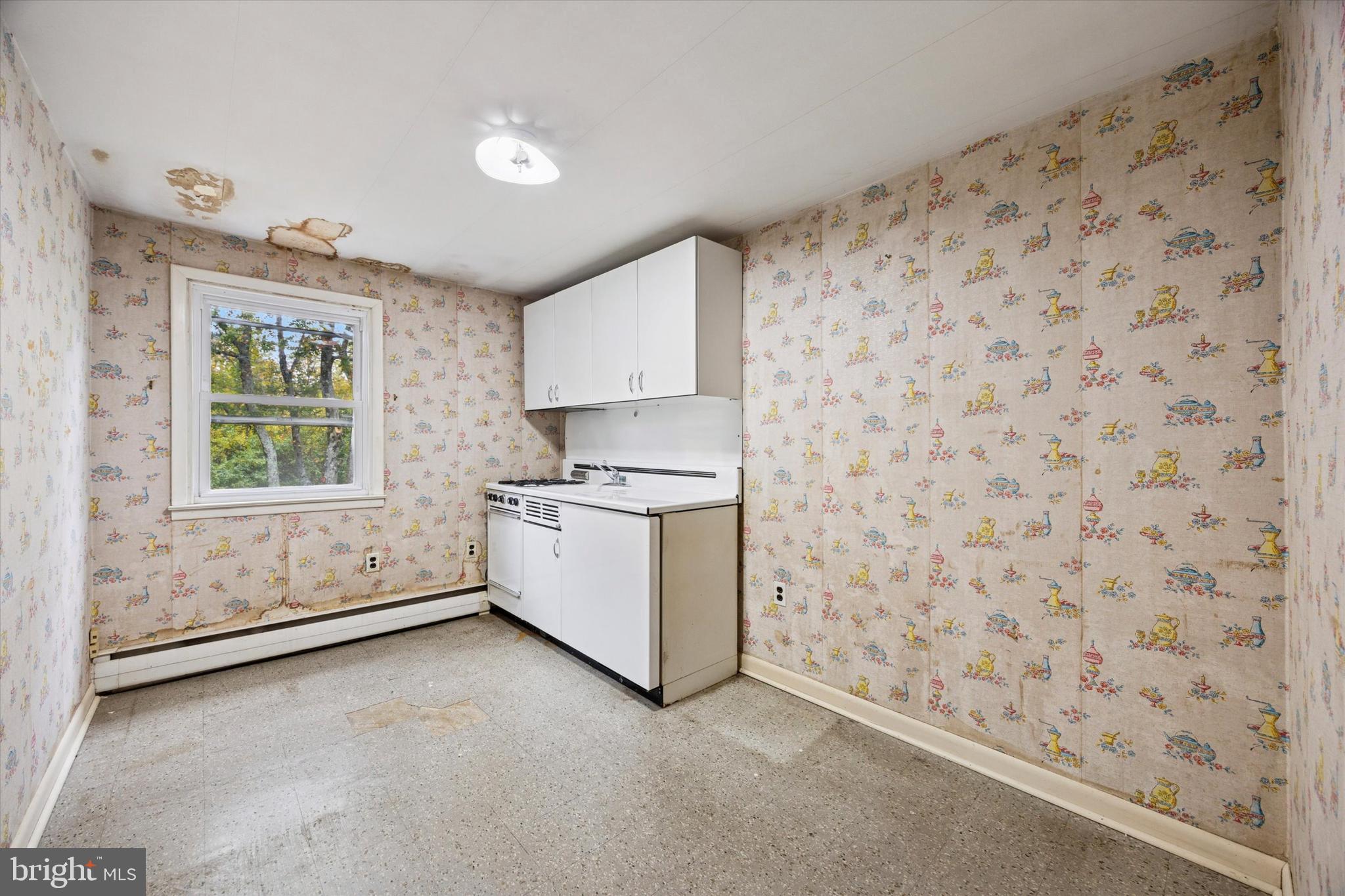 MAPLE GLEN - Residential