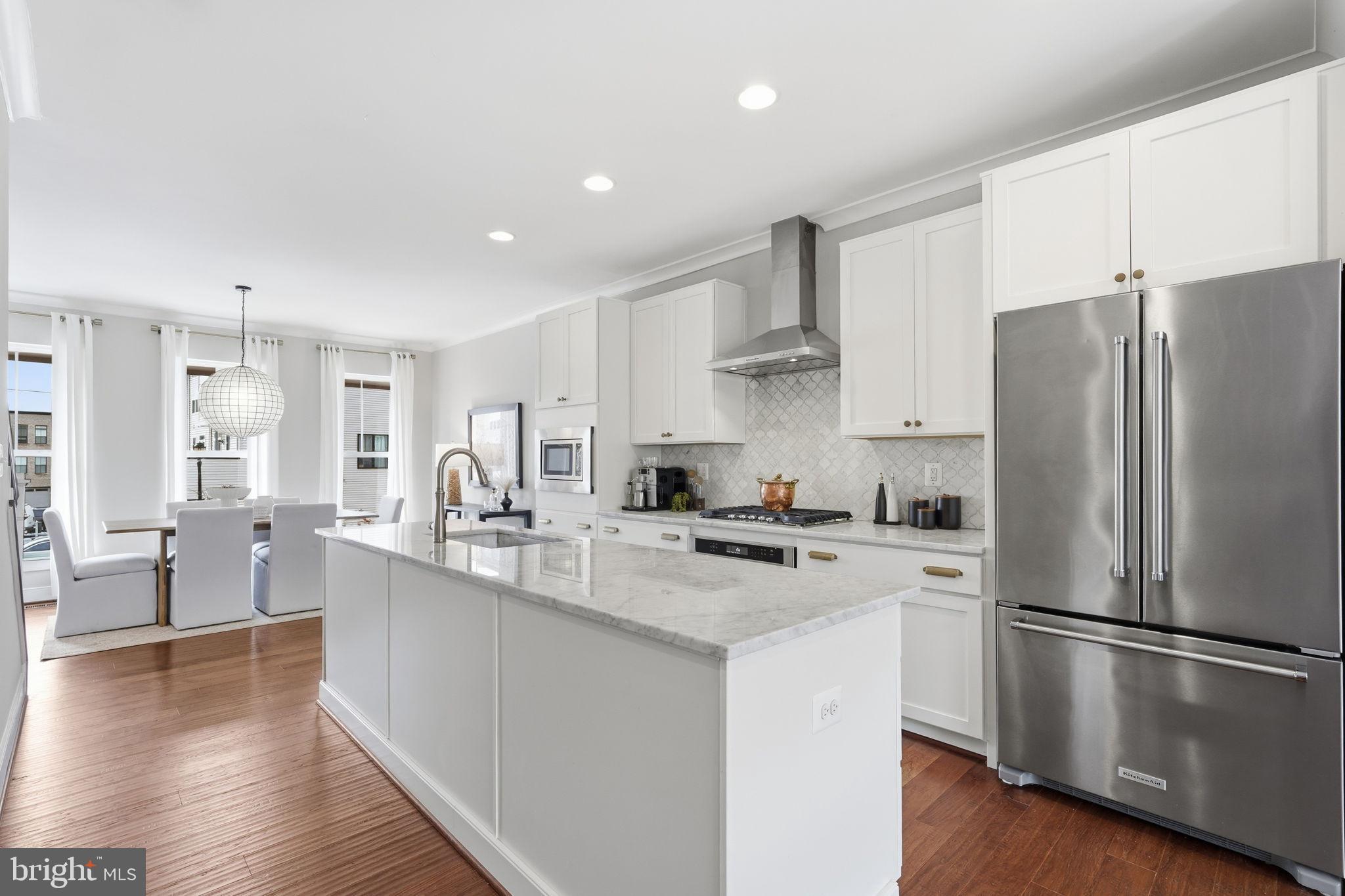 BRAMBLETON TOWN CENTER - Residential