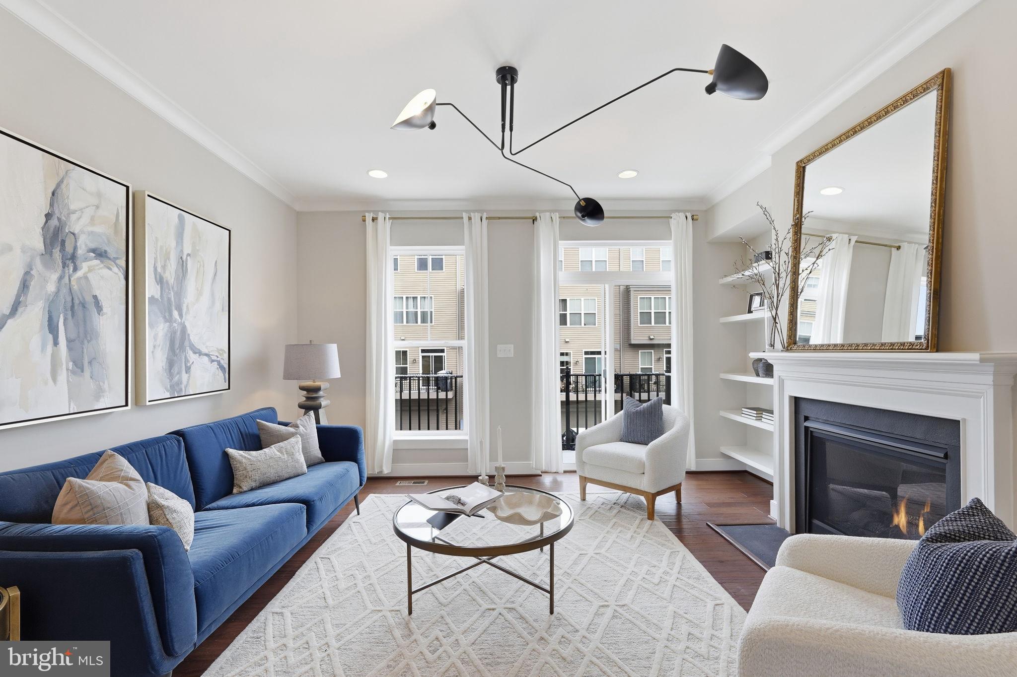 BRAMBLETON TOWN CENTER - Residential