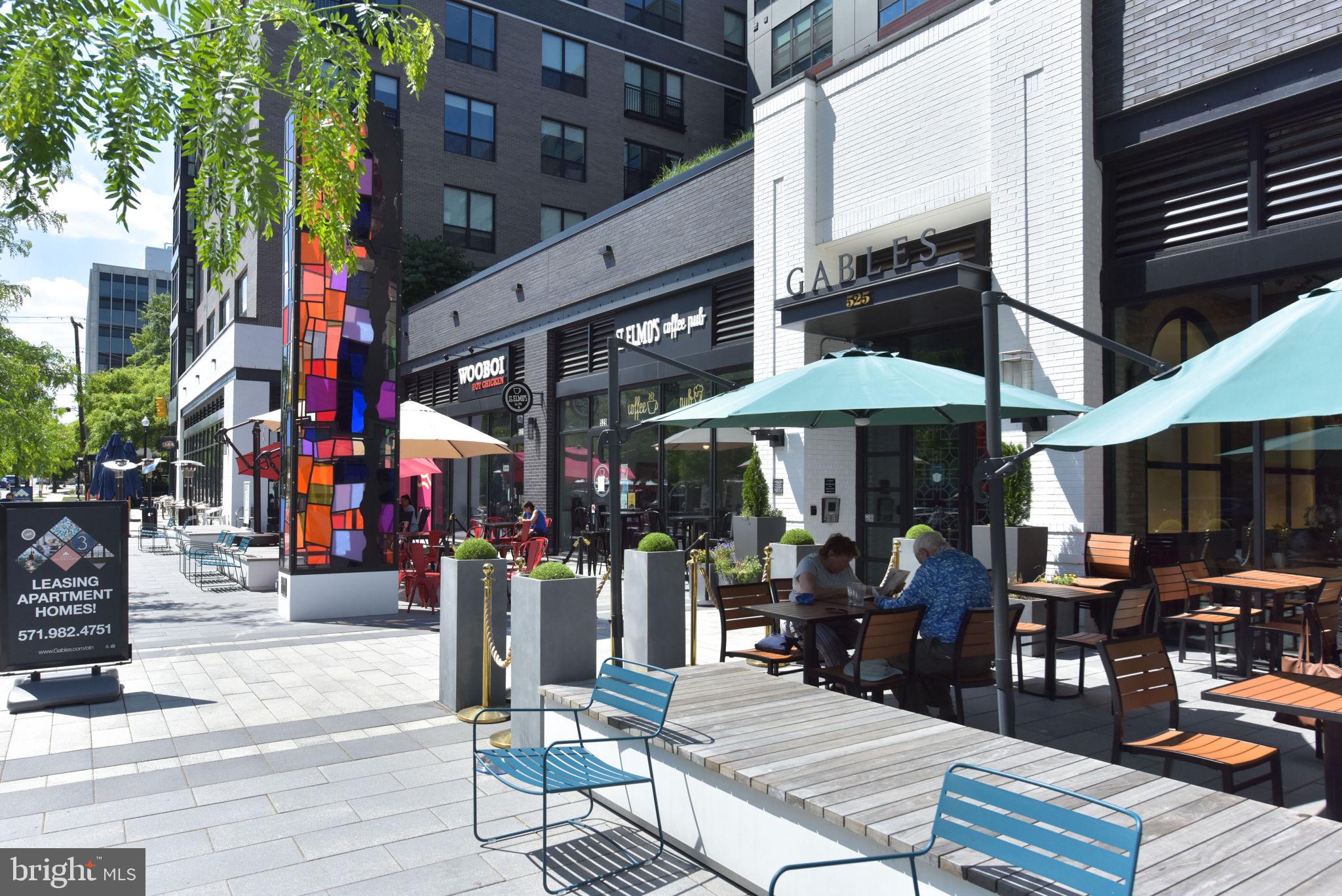 OLD TOWN COMMONS - Residential Lease