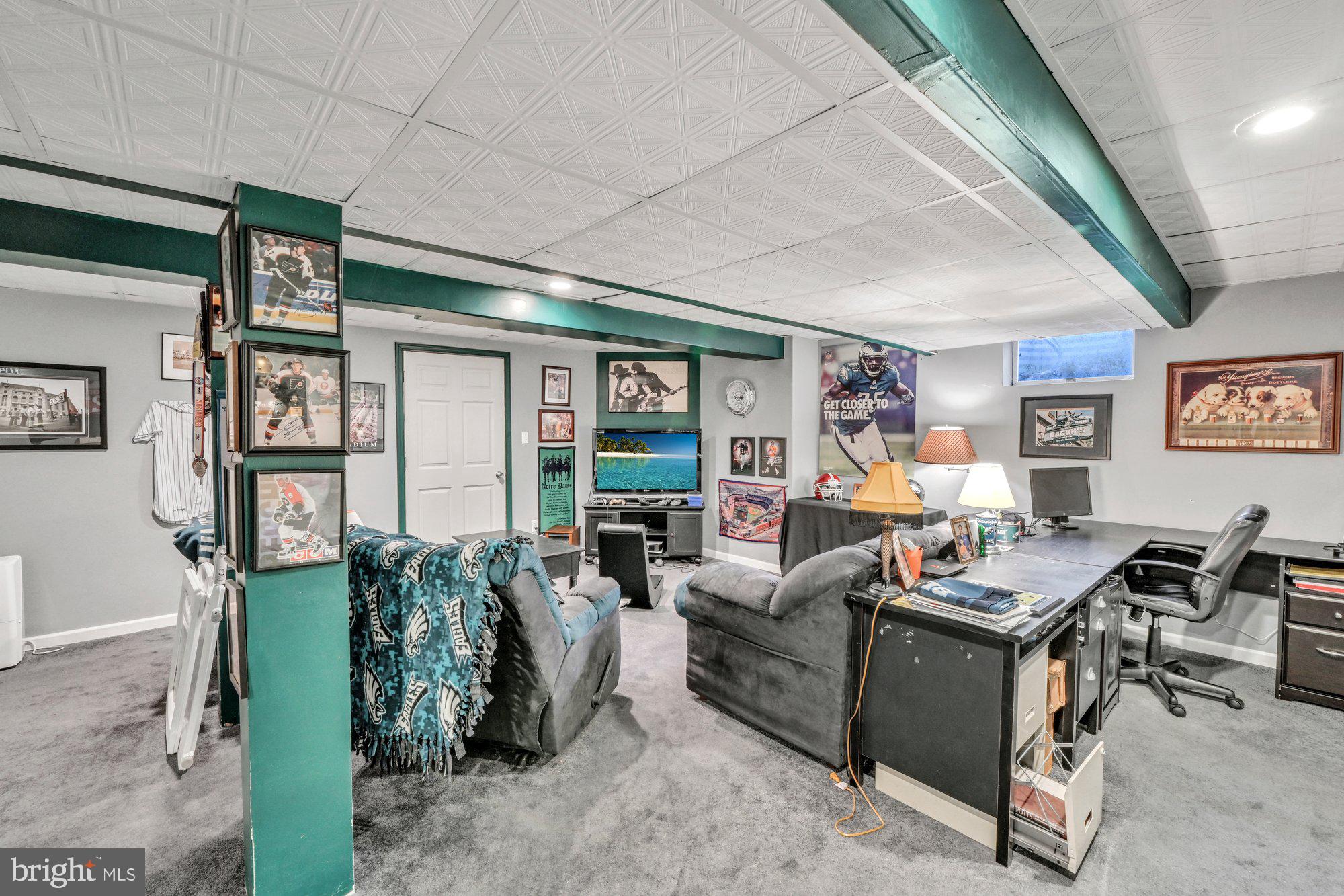 THE PINES - Residential