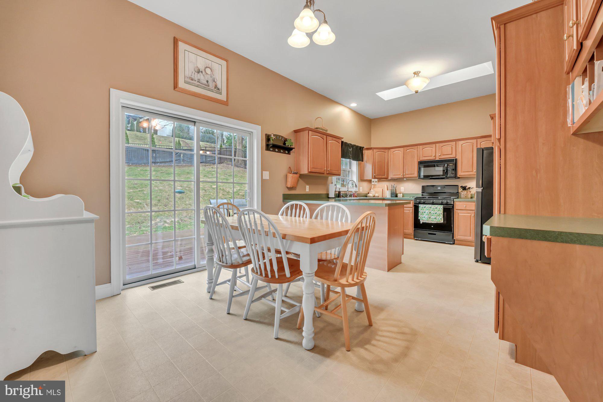 THE PINES - Residential