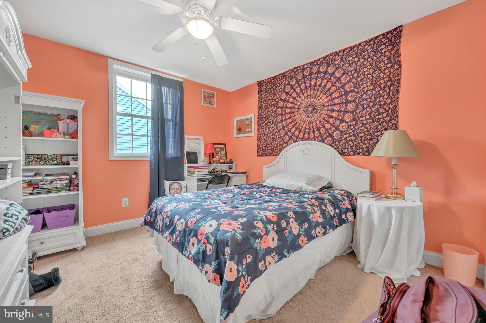 THE PINES - Residential