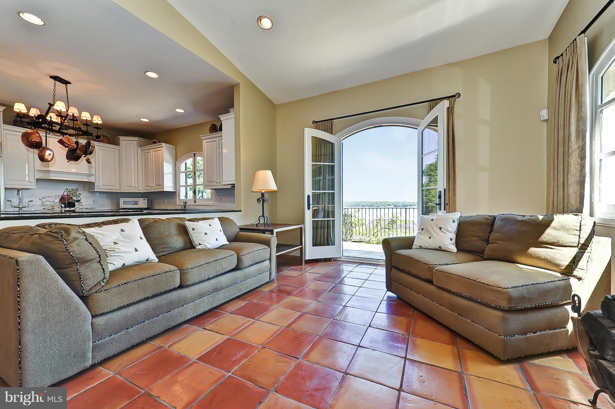 ARCTURUS ON THE POTOMAC - Residential