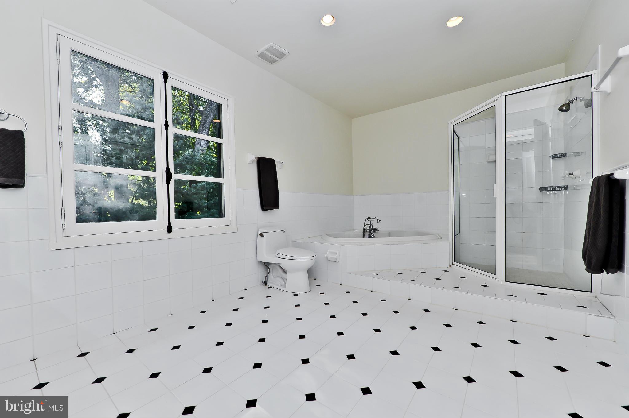 ARCTURUS ON THE POTOMAC - Residential