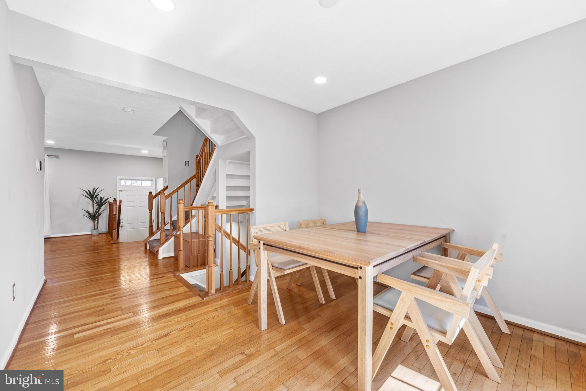 VILLAGE OF DORSEY SEARCH - Residential