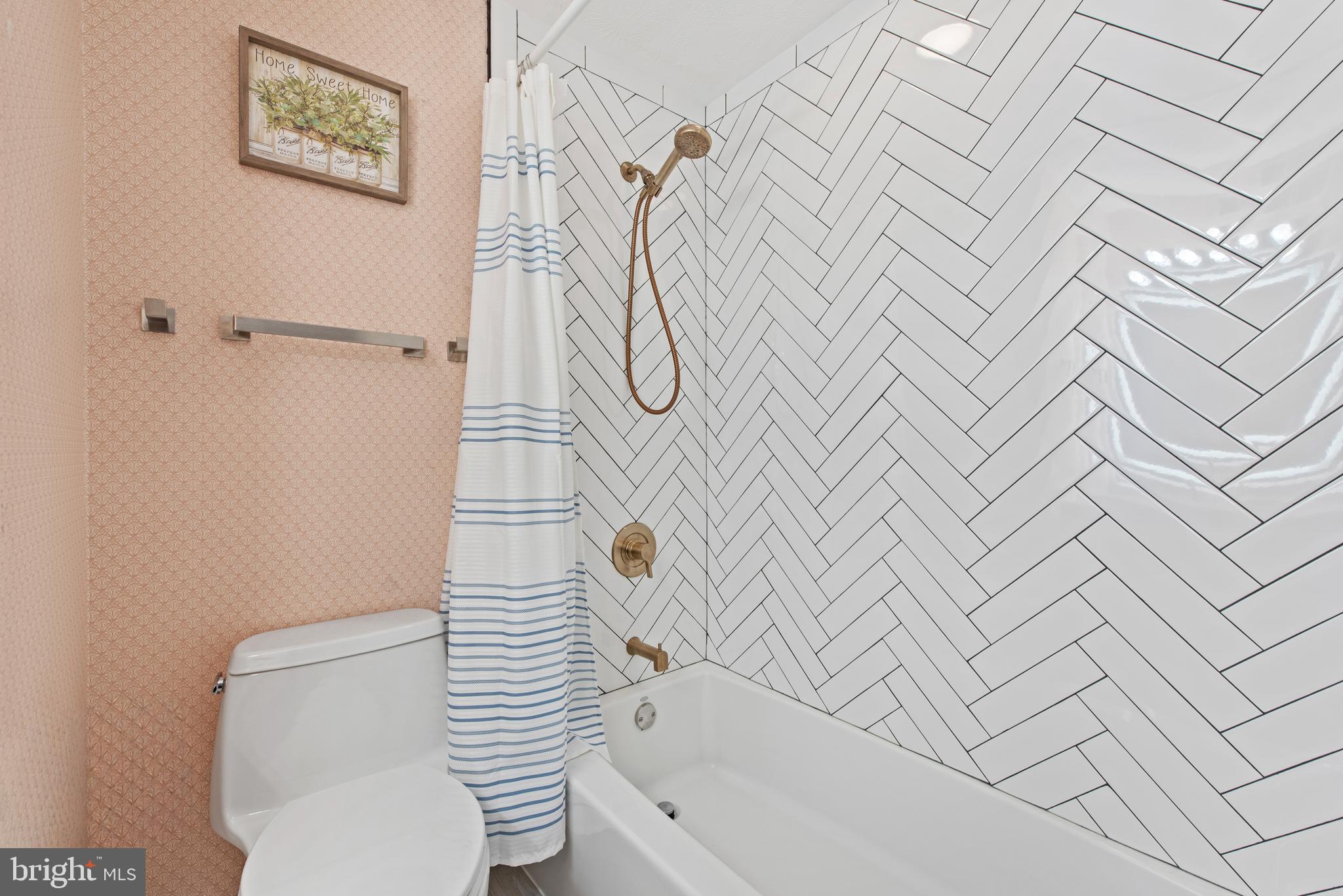 VILLAGE OF DORSEY SEARCH - Residential