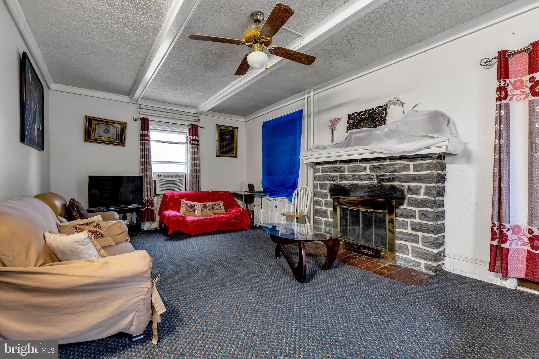 BEVERLY HILLS - Residential