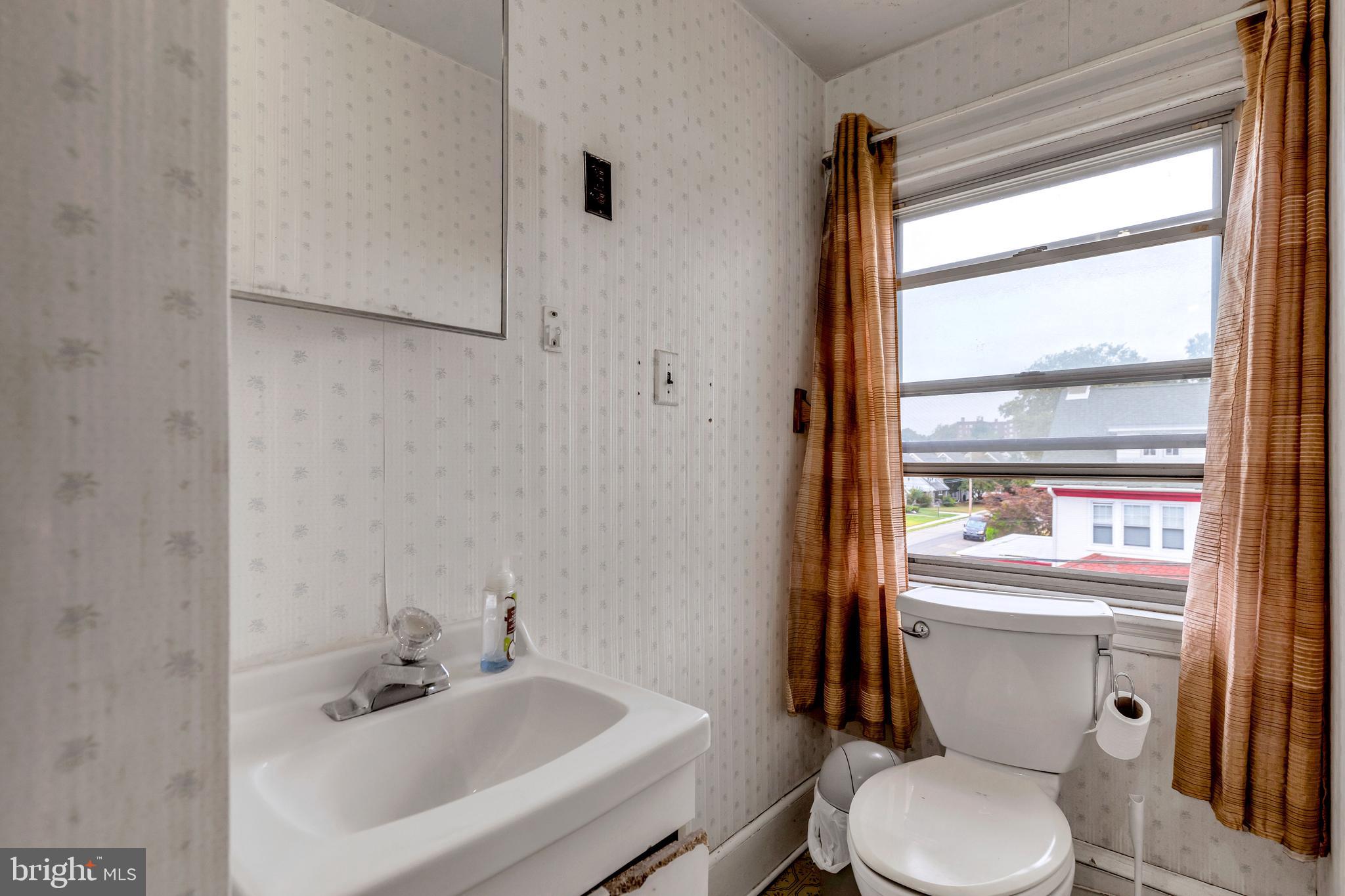 BEVERLY HILLS - Residential