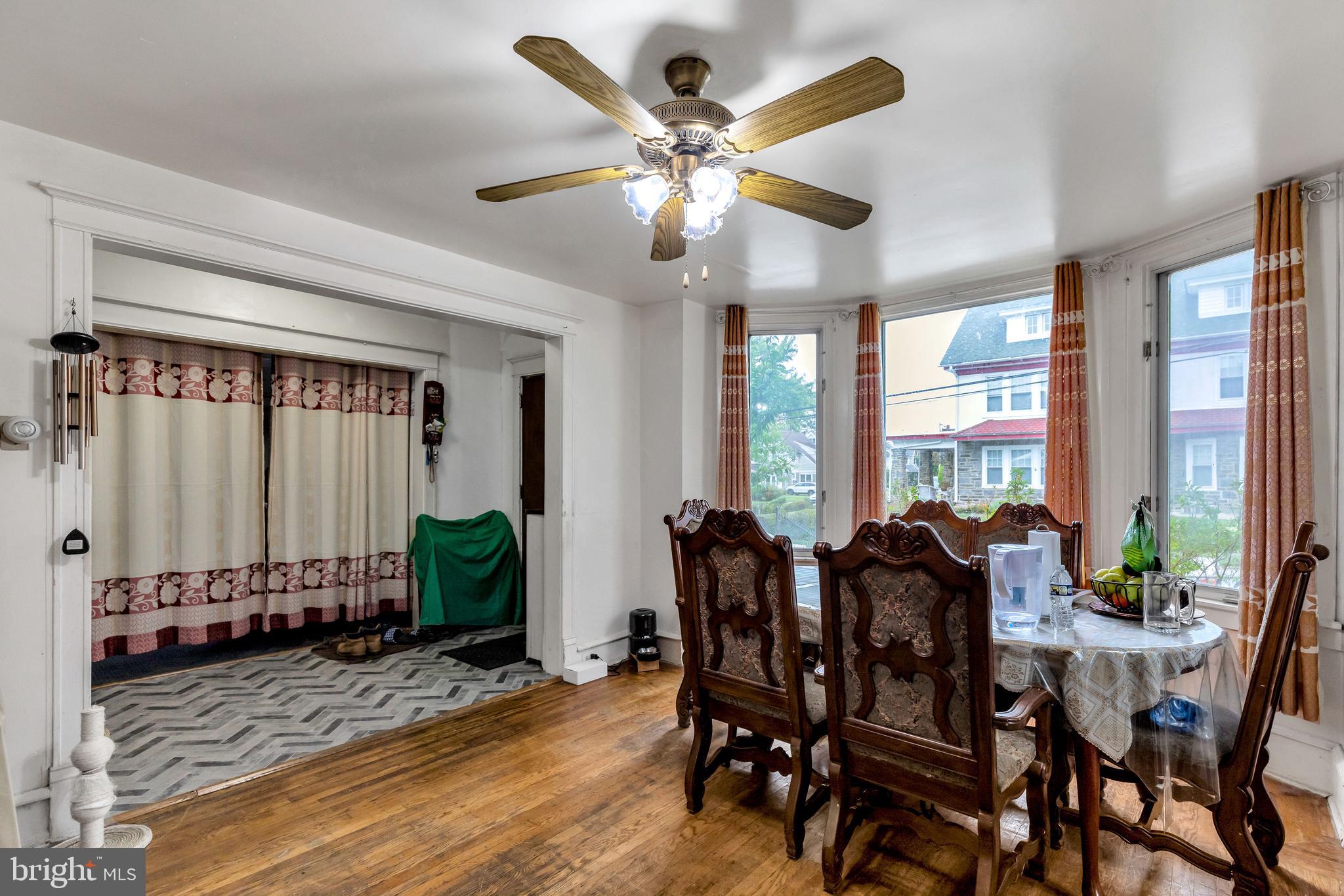 BEVERLY HILLS - Residential