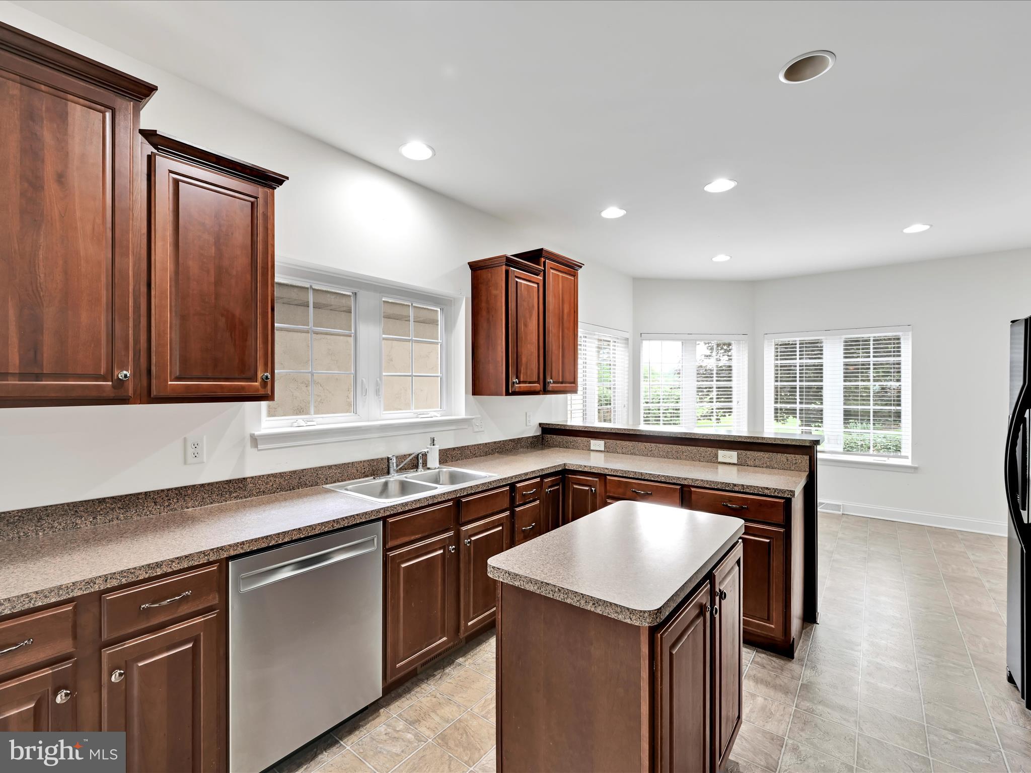 VILLAS AT BENT CREEK - Residential