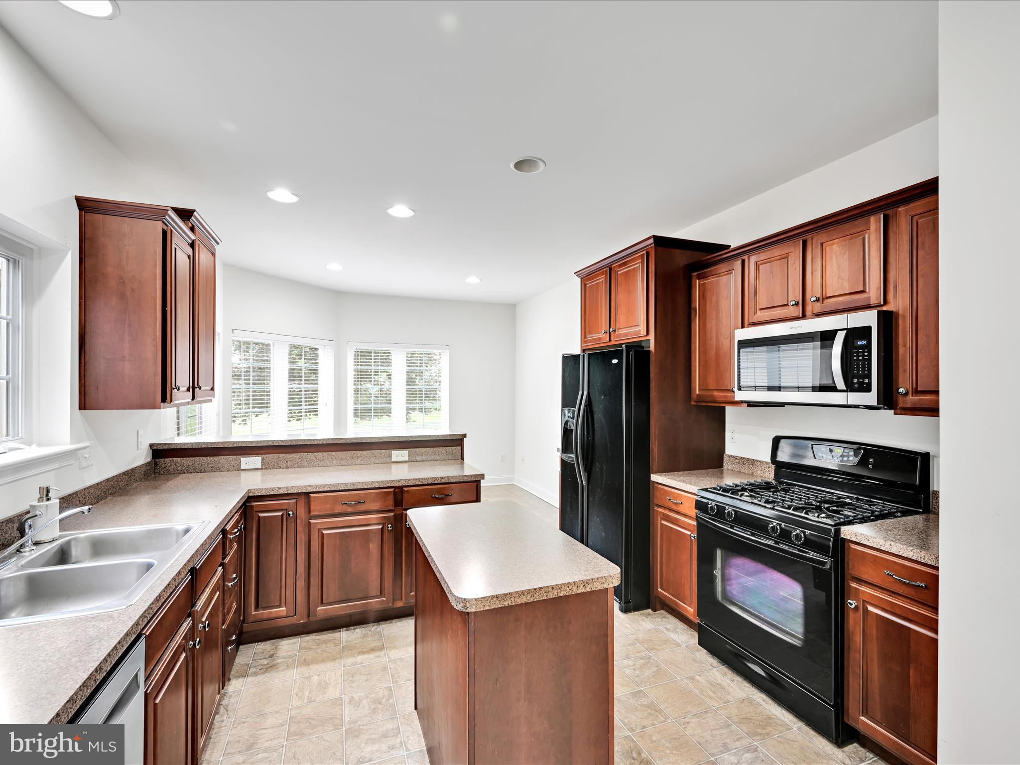 VILLAS AT BENT CREEK - Residential