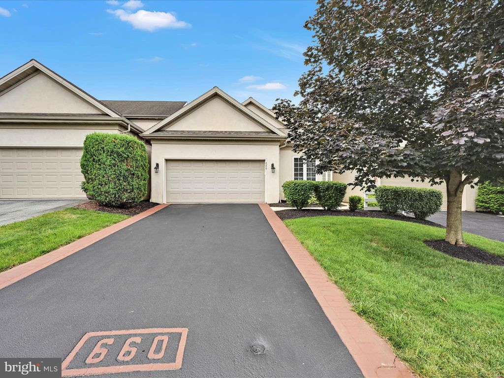 Photo of 660 Woodfield Drive, LITITZ, PA 17543 (MLS # PALA2074652)