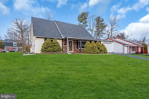 27 Eddington Lane, Willingboro, NJ 08046 - MLS#: NJBL2082028