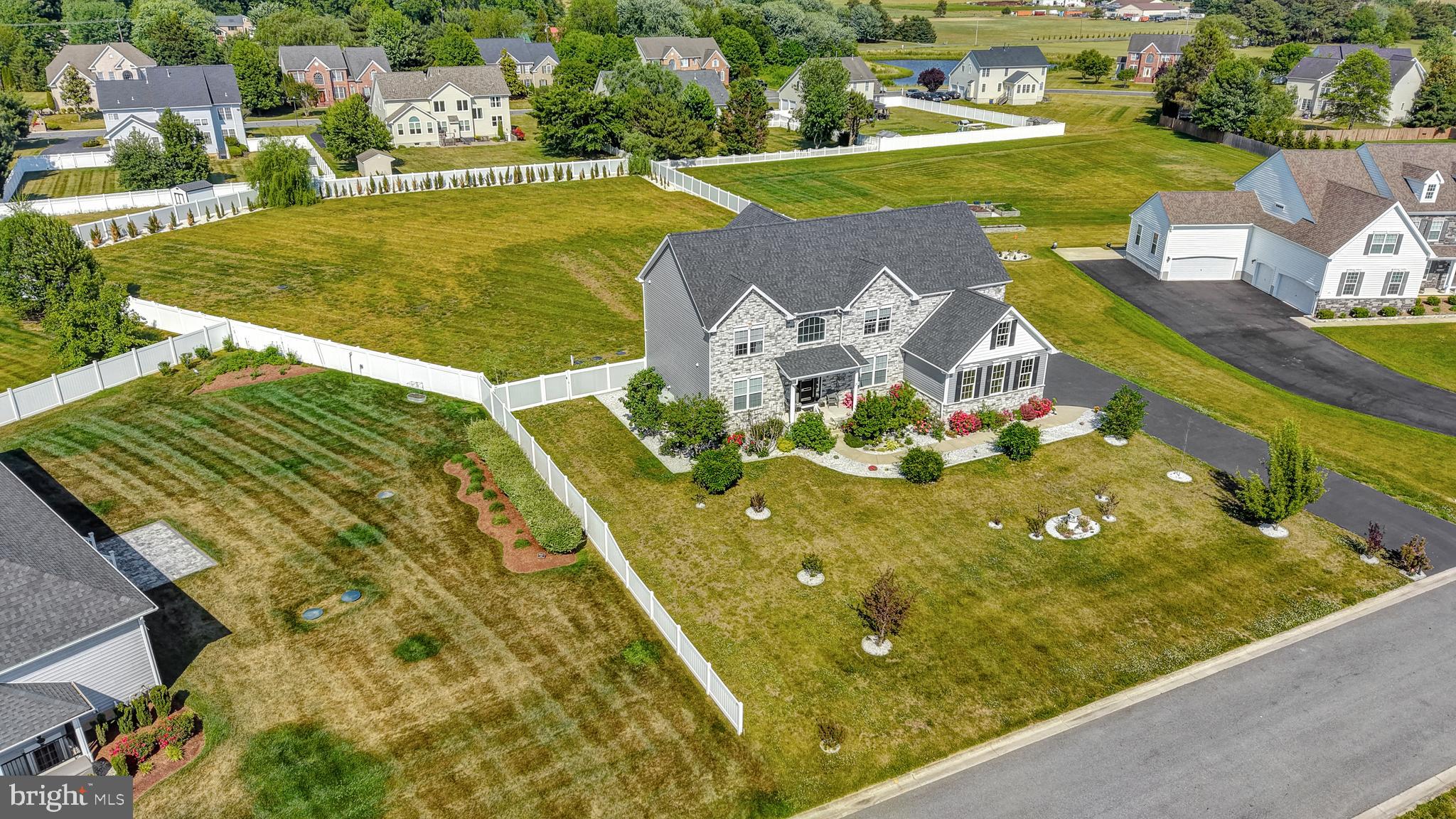 QUAILS NEST - Residential