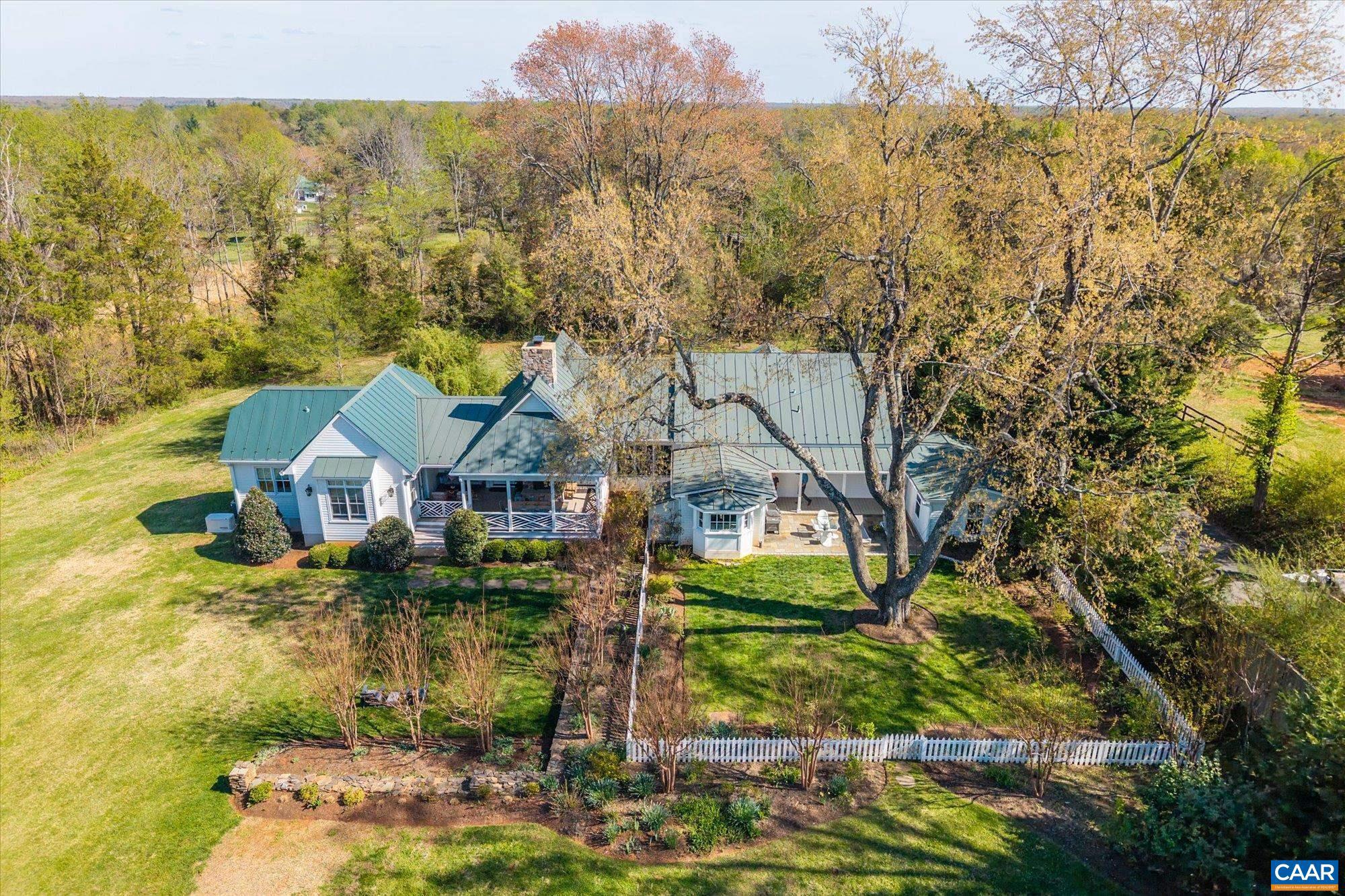 5432 STONY POINT PASS