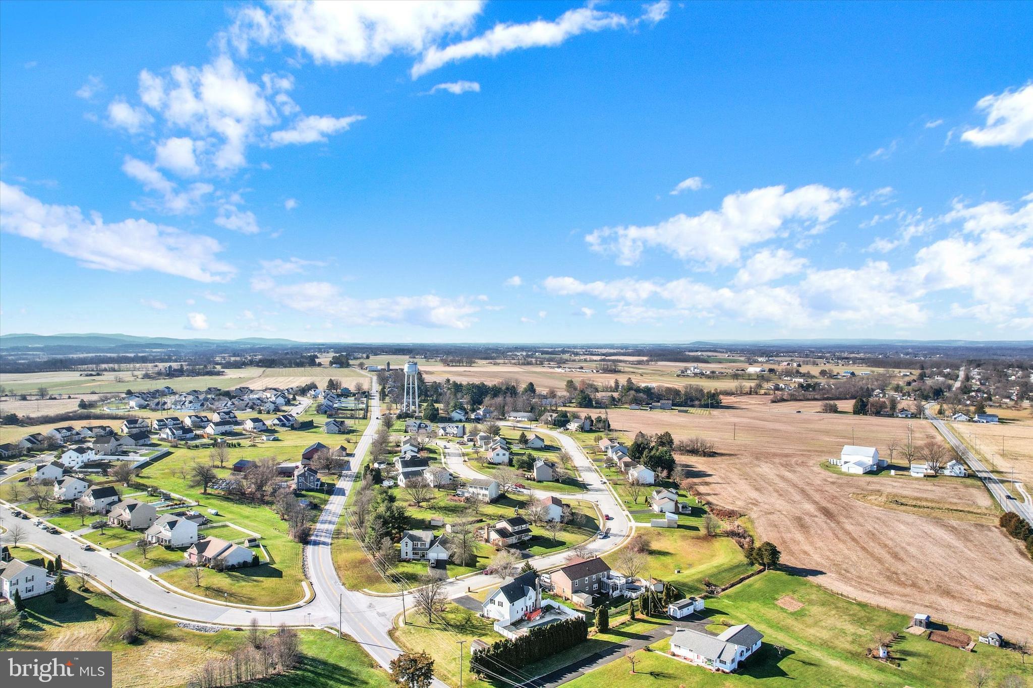 ADMIRE SPRINGS - Residential