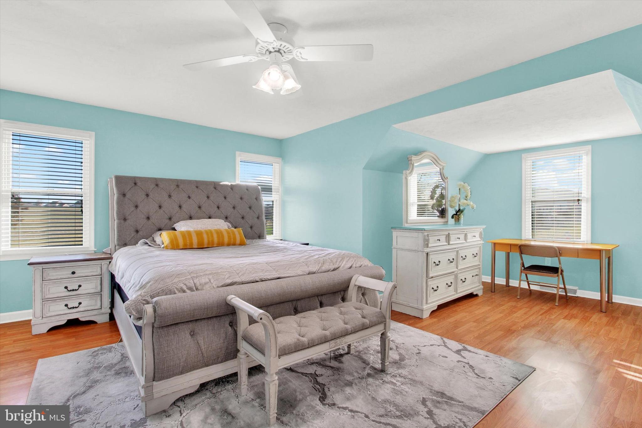ADMIRE SPRINGS - Residential