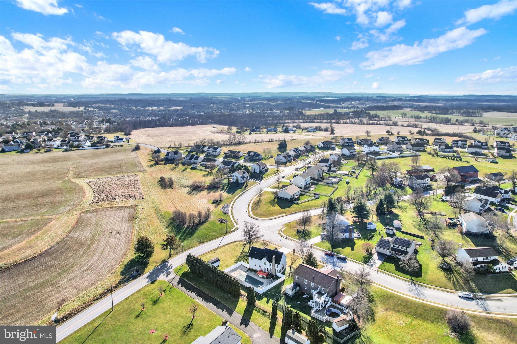 ADMIRE SPRINGS - Residential