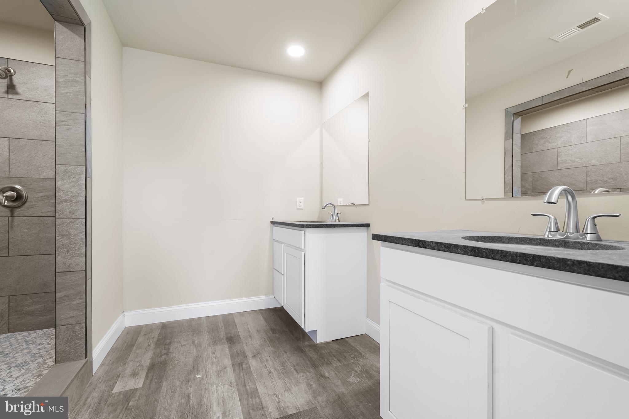 FAIR HILL - Residential