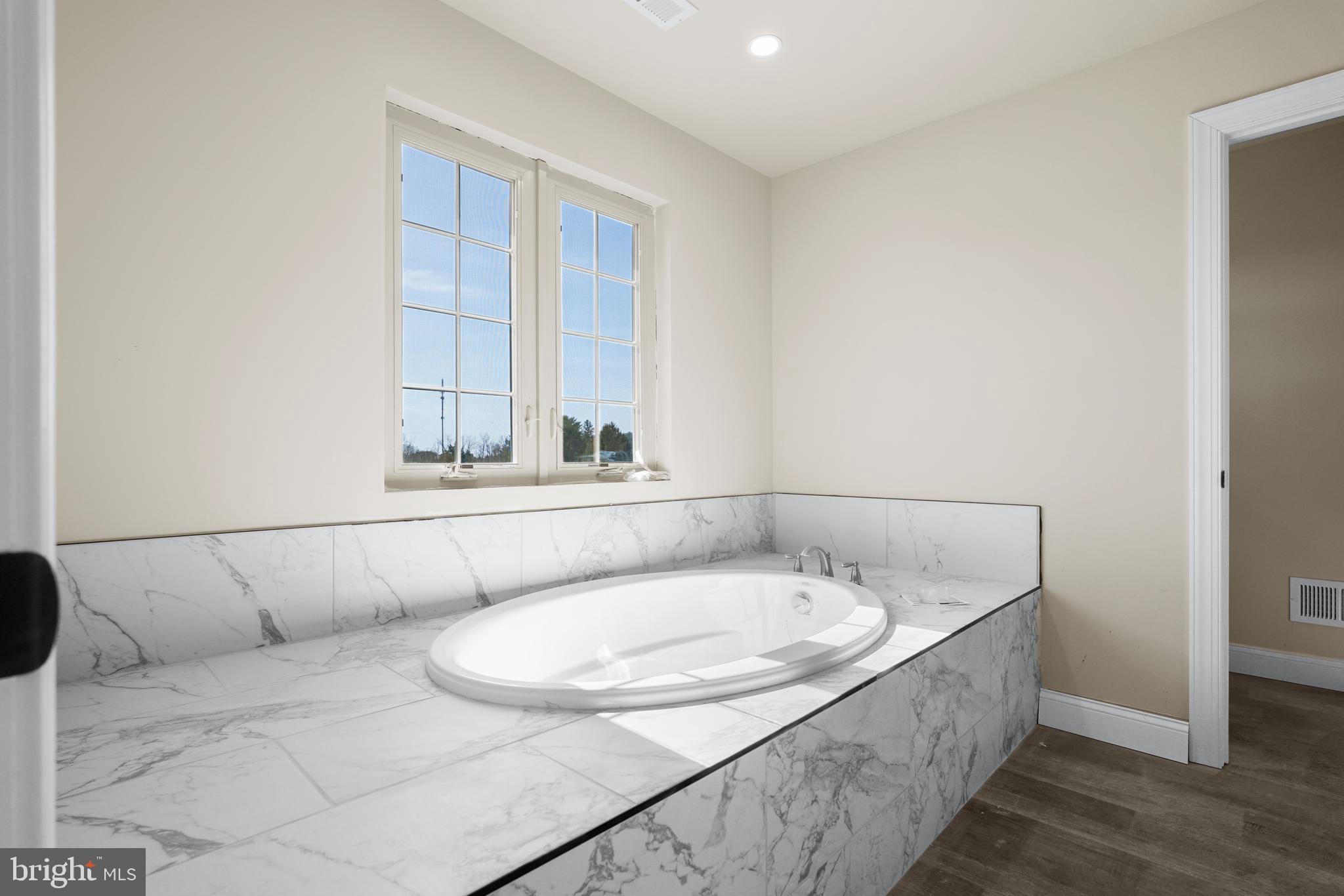 FAIR HILL - Residential