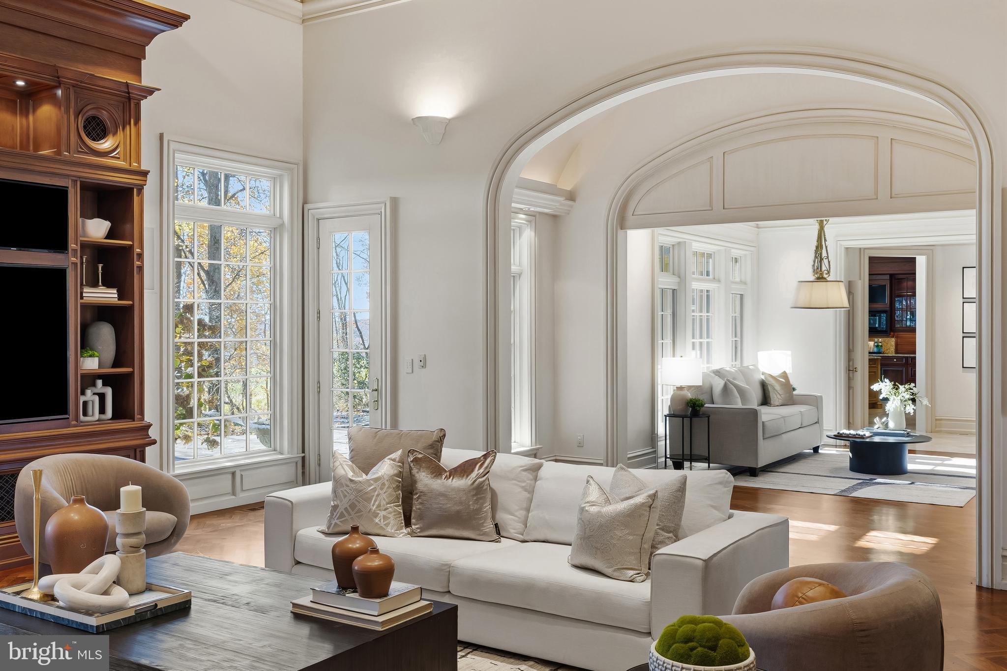 CAVES VALLEY GOLF CLUB - Residential