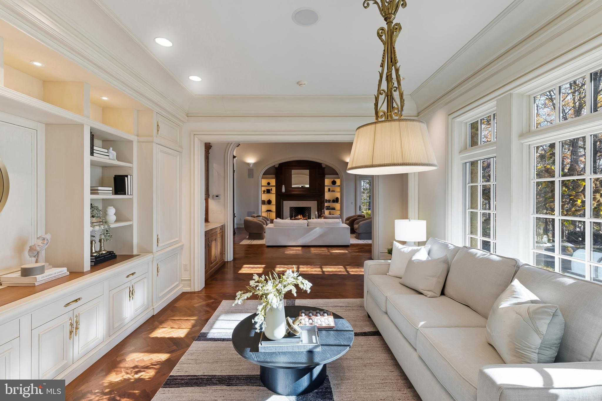 CAVES VALLEY GOLF CLUB - Residential